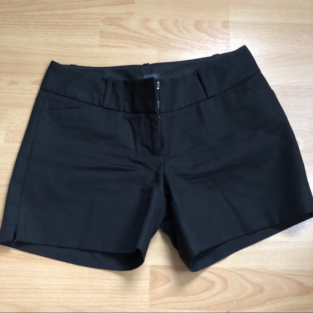 The Limited mid-length black shorts